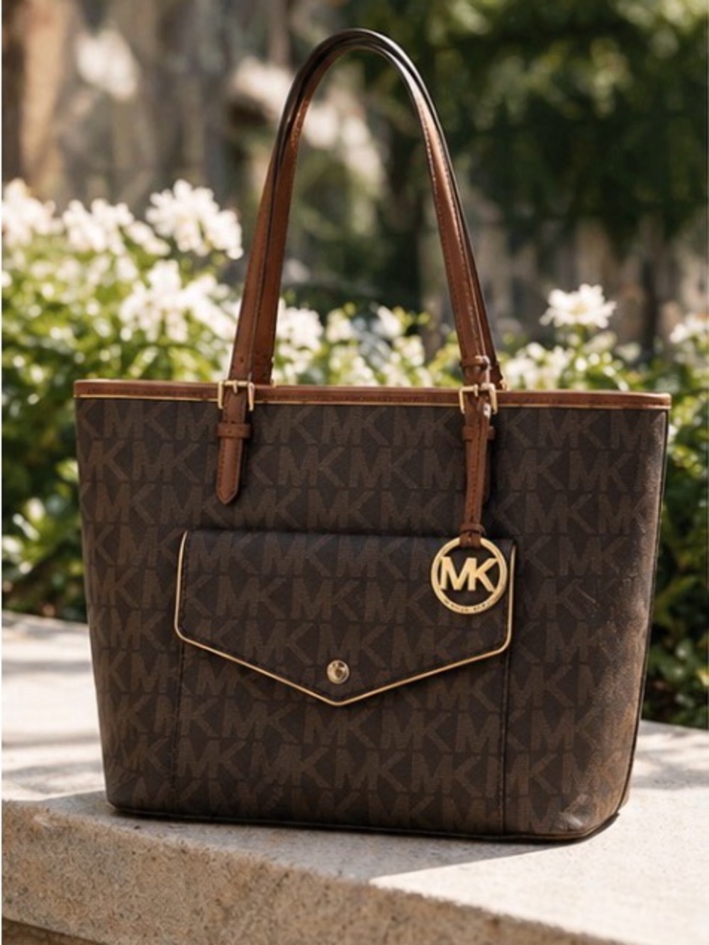 Michael Kors Jet Set Brown MK Signature Logo Tote Bag Gold Detailing. ✨NEW